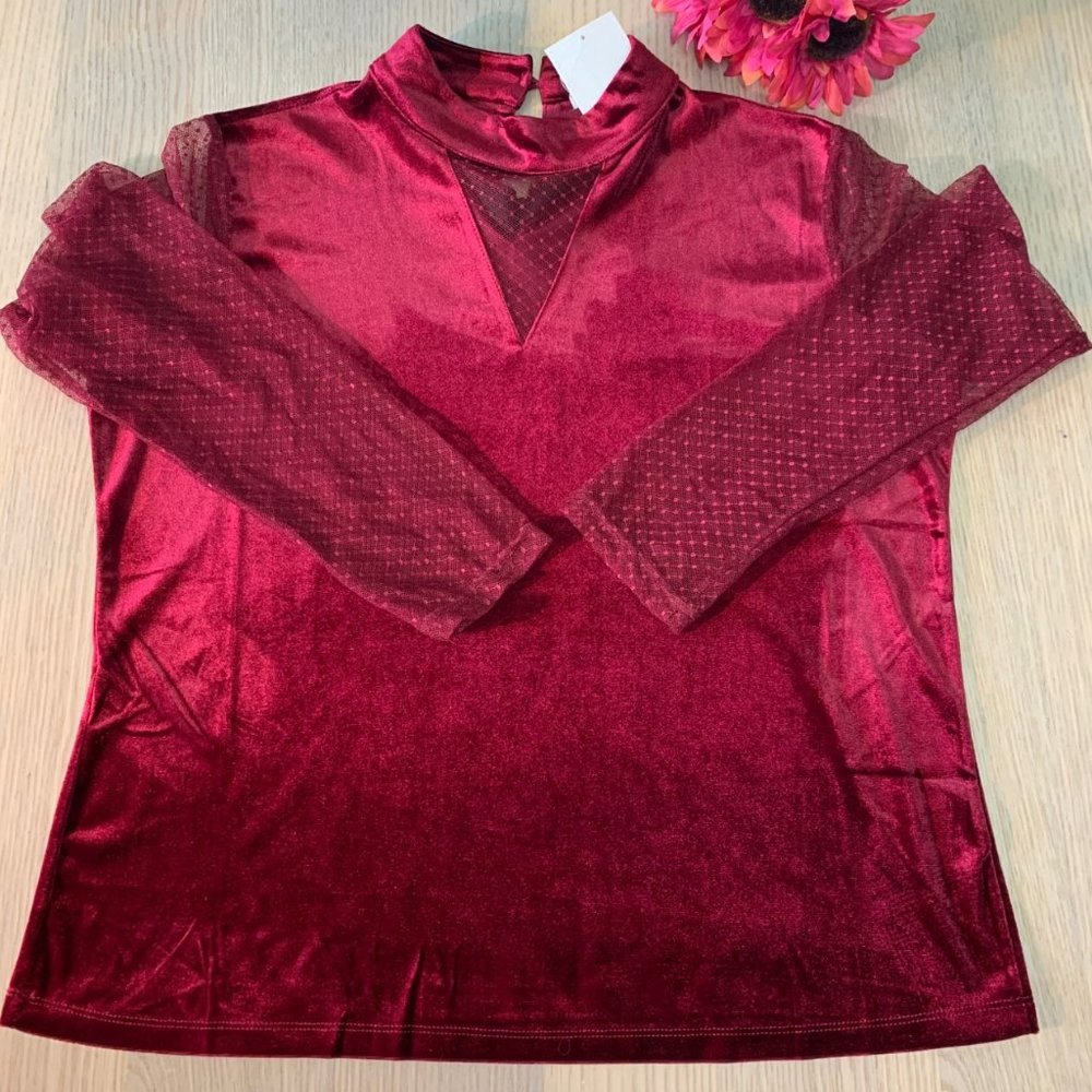 LIQUID - velvety and lace top (XL)
